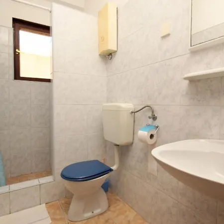 Apartamento With A Parking Space Premantura, - 2247 Medulin