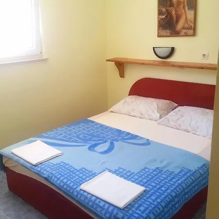 Apartamento With A Parking Space Premantura, - 2247 Medulin