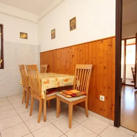 Apartmán With A Parking Space Premantura, - 2247 *