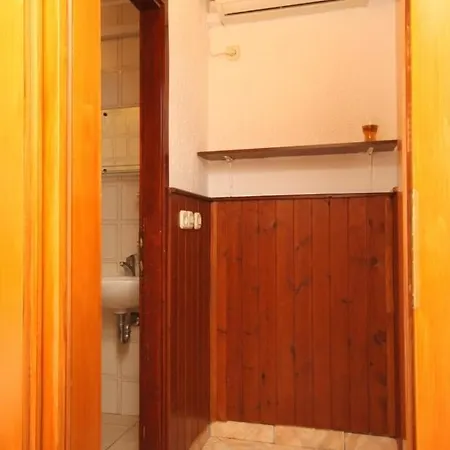 Apartament With A Parking Space Premantura, - 2247 *